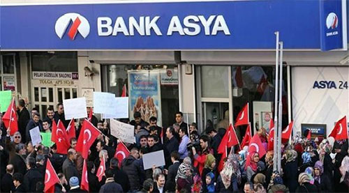 Turquía ha clausurado Bank Asya, una de las empresas de Fethullah Gülen